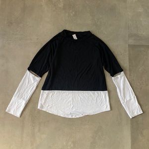 Body Language Long Sleeve Tee Shirt, Small